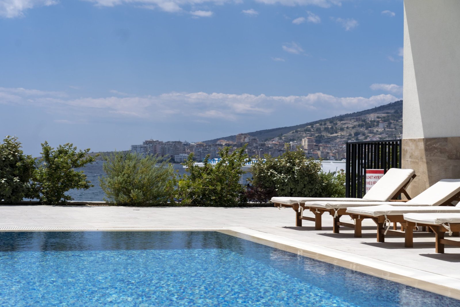Golden Beach Residence with pool and sea views in apartments for rent in Saranda, Albania