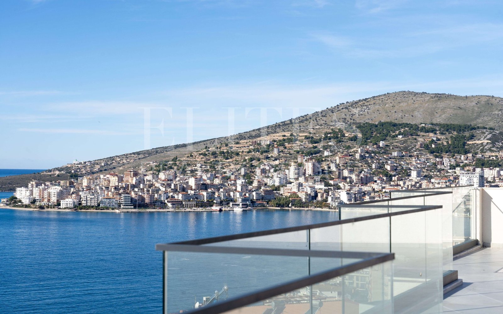 elite penthouse in saranda at elite resort